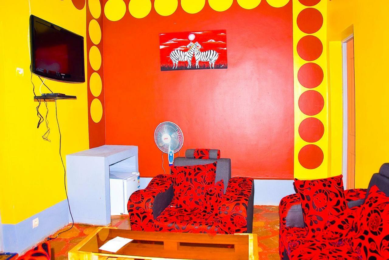 Saint Blaise Hotel Gatumba Quarto foto